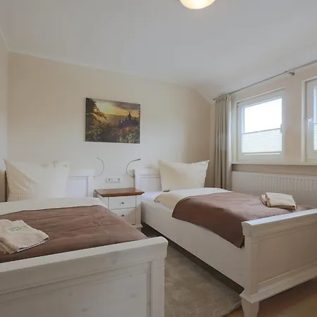 Landhaeuser Bergwiese - Hoehenblick